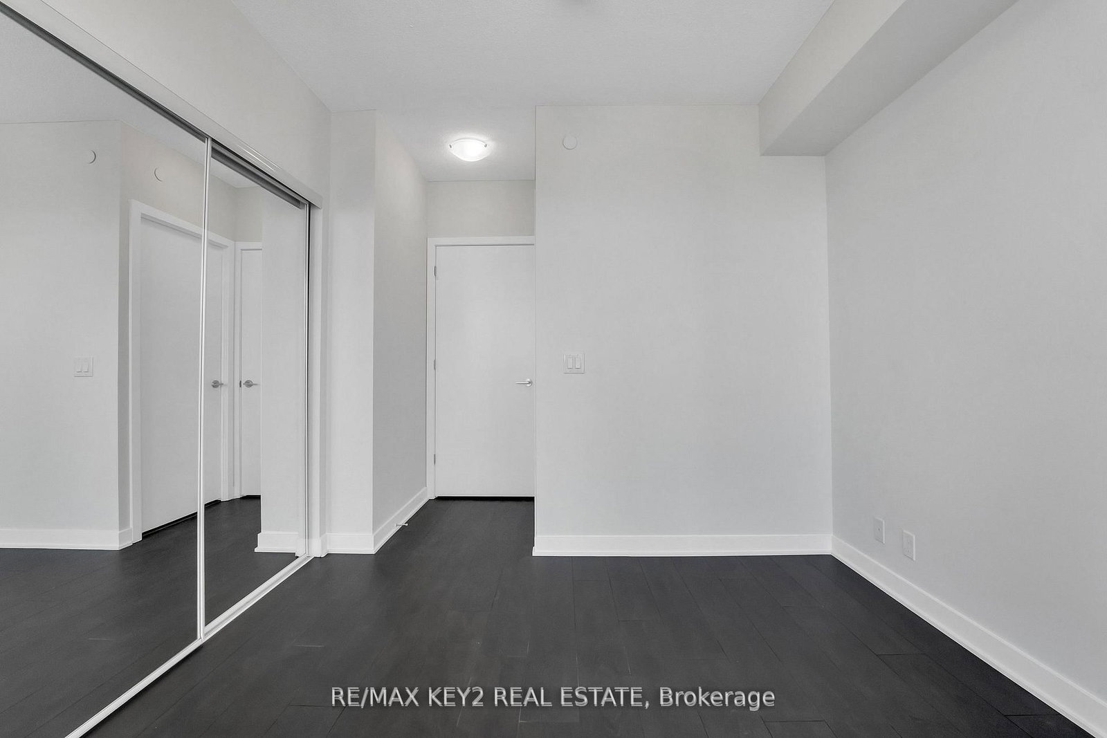 Condo for sale at 3402-2221 Yonge Street, Toronto, Ontario, M4S 0B8 - Mount Pleasant West - MLS: C12946518