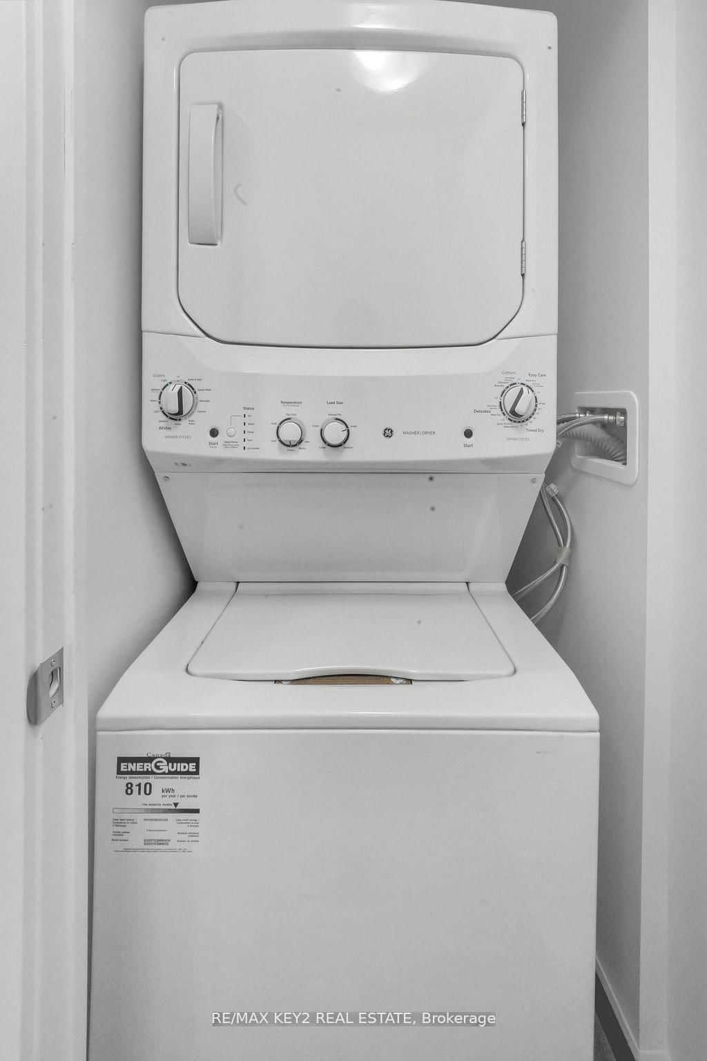 Condo for sale at 3402-2221 Yonge Street, Toronto, Ontario, M4S 0B8 - Mount Pleasant West - MLS: C12946518