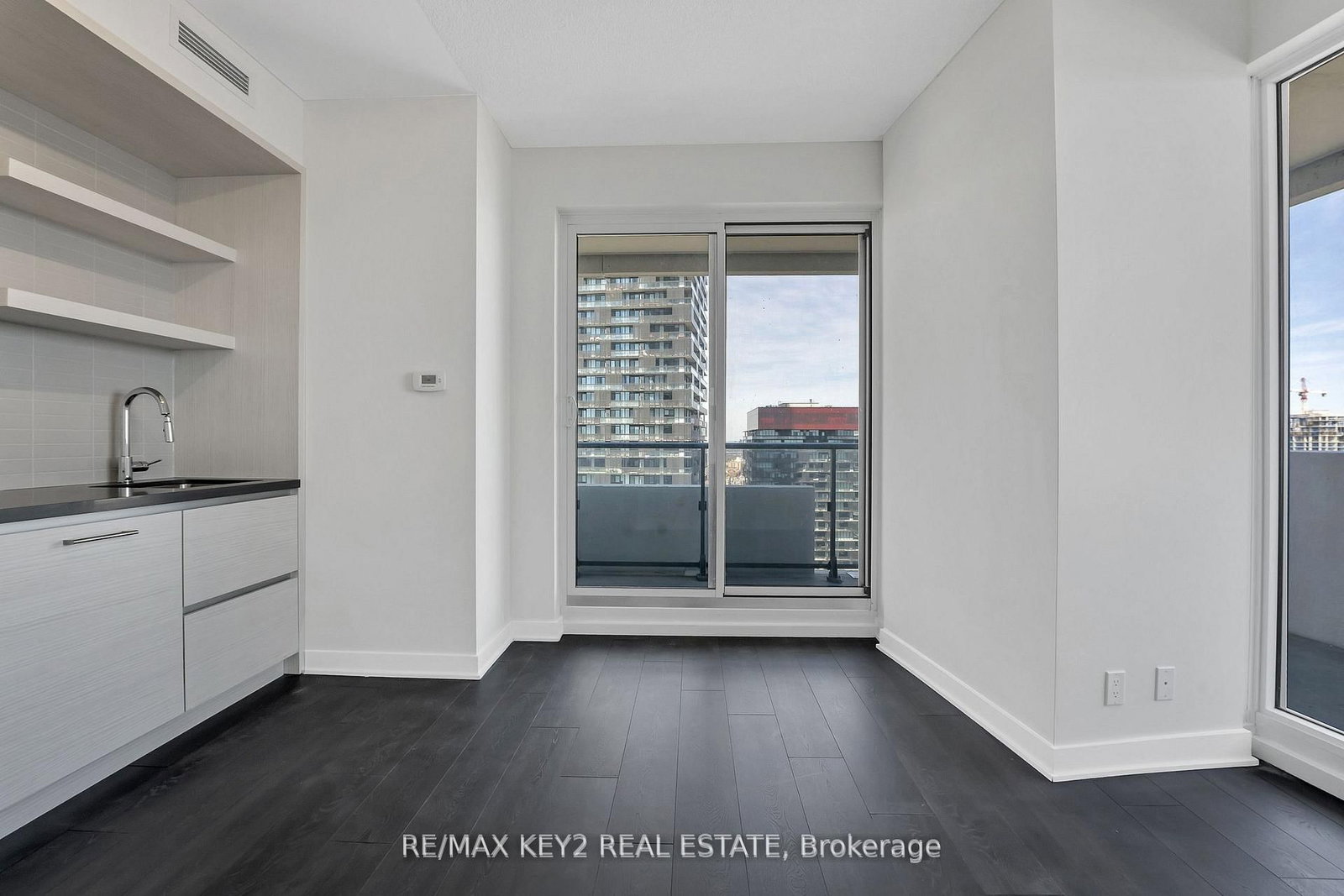 Condo for sale at 3402-2221 Yonge Street, Toronto, Ontario, M4S 0B8 - Mount Pleasant West - MLS: C12946518