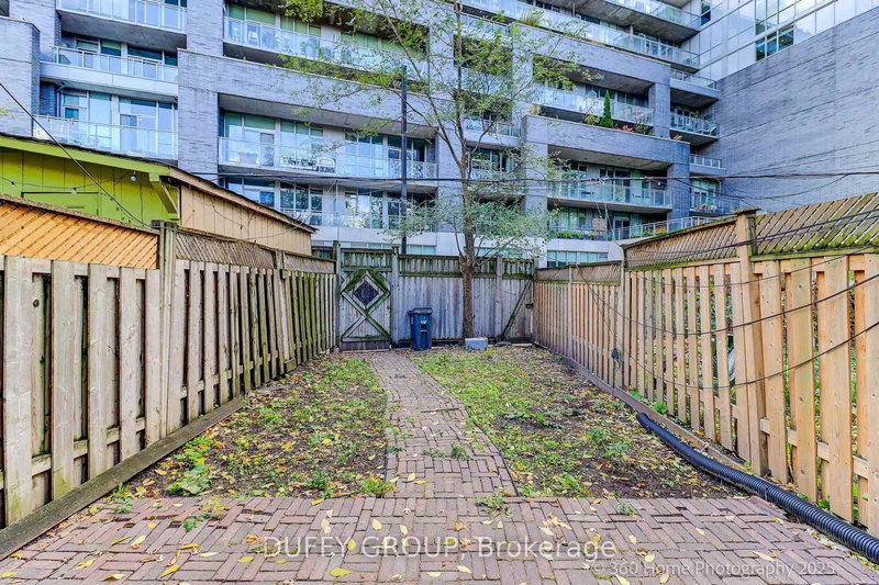 Main Floor + Lower Level - 521 Queen St E, Toronto, M5M 1V1 | Image 3