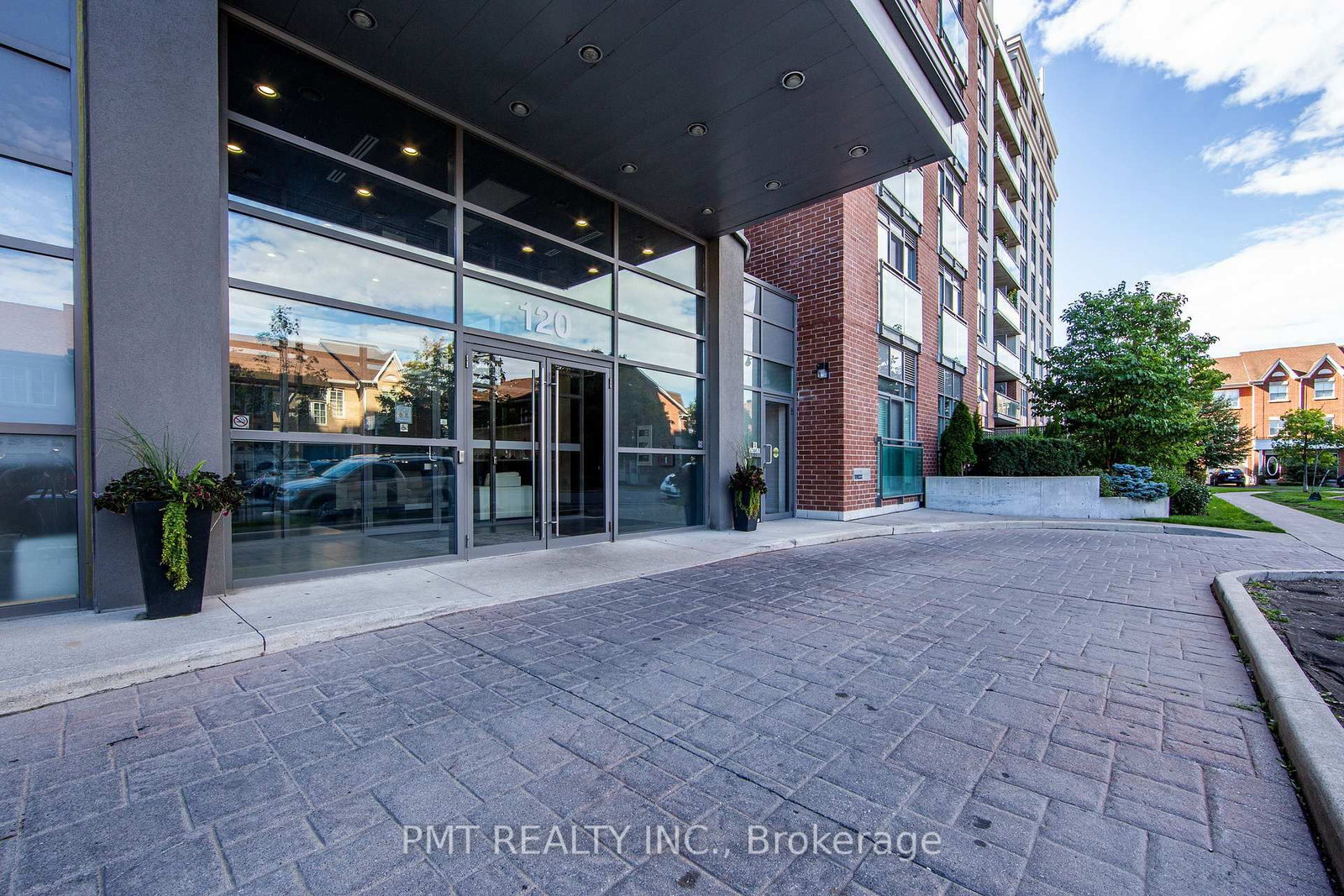 120 Dallimore Circle, Unit 902 - Photo 30