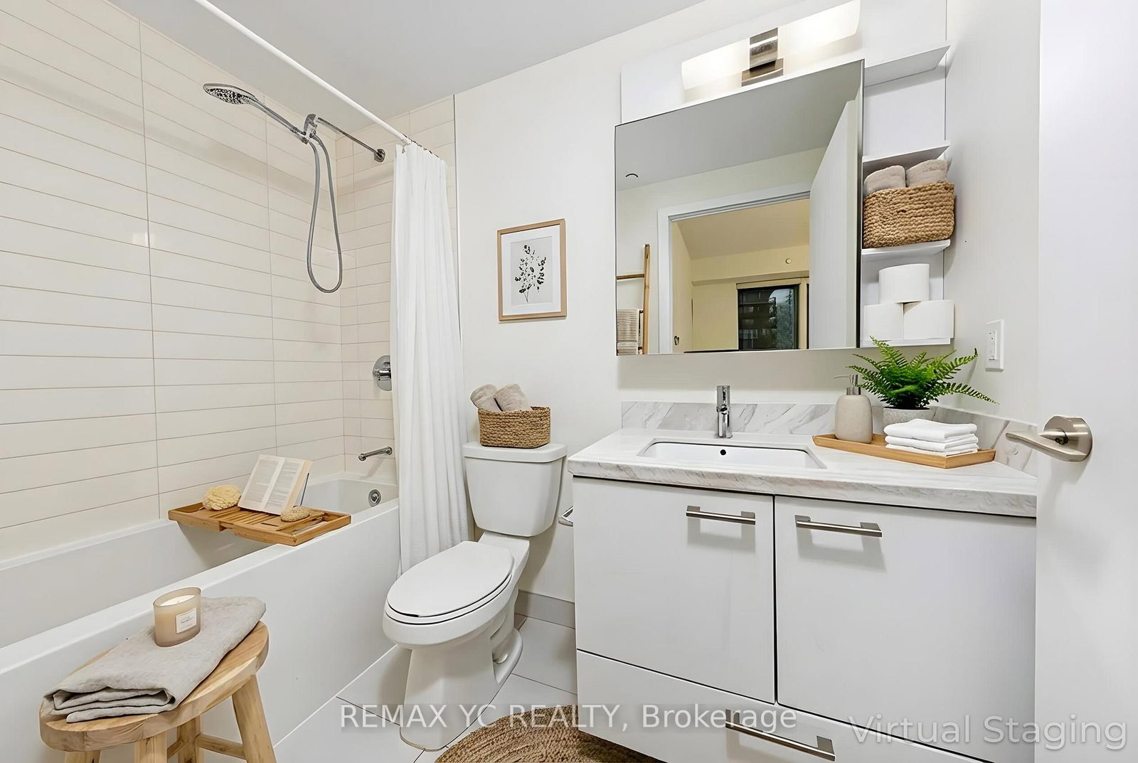 Condo for sale at 1111-2221 Yonge Street, Toronto, Ontario, M4S 0B8 - Mount Pleasant West - MLS: C12946682