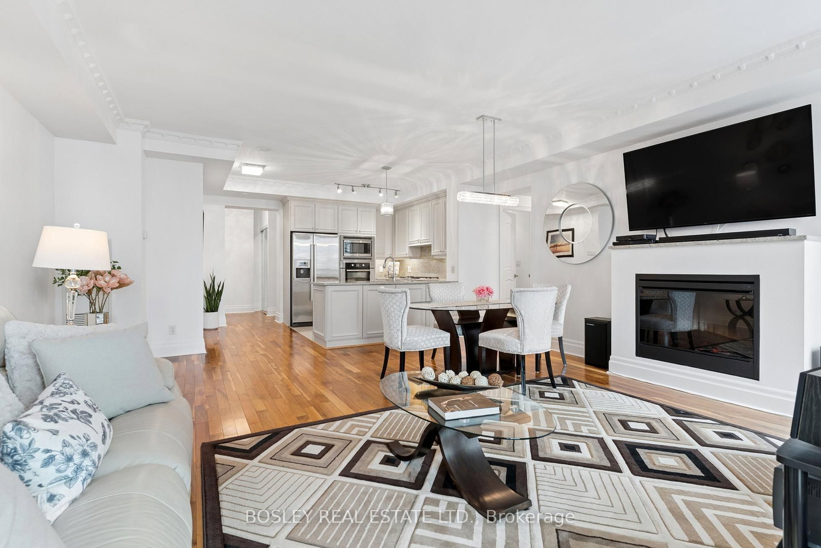 Condo for sale at 4501-16 Harbour Street, Toronto, Ontario, M5J 2Z7 - Waterfront Communities C1 - MLS: C12946964