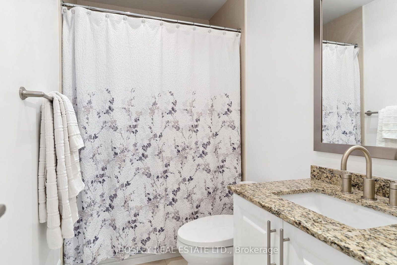 Condo for sale at 4501-16 Harbour Street, Toronto, Ontario, M5J 2Z7 - Waterfront Communities C1 - MLS: C12946964