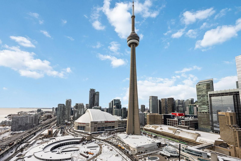 home for lease on PH2-19 Grand Trunk Crescent