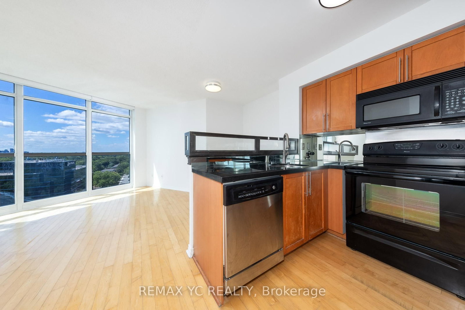 Condo for lease at 1605-28 Harrison Garden Boulevard, Toronto, Ontario, M2N 7B5 - Willowdale East - MLS: C12947236