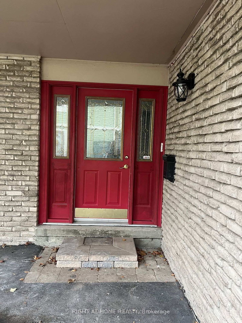 21 Hollyberry Tr, Toronto, M2H 2N9 | Image 2