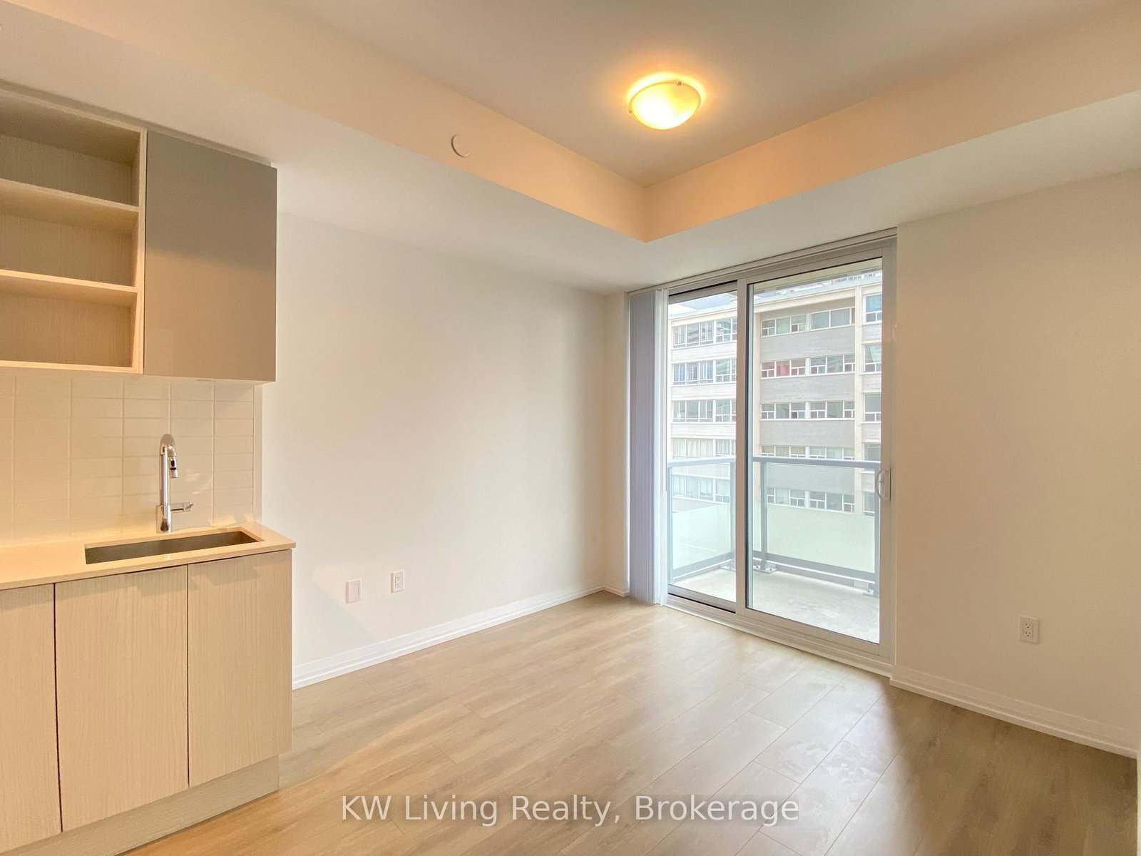 25 Holly Street, Unit 1104 - Photo 10