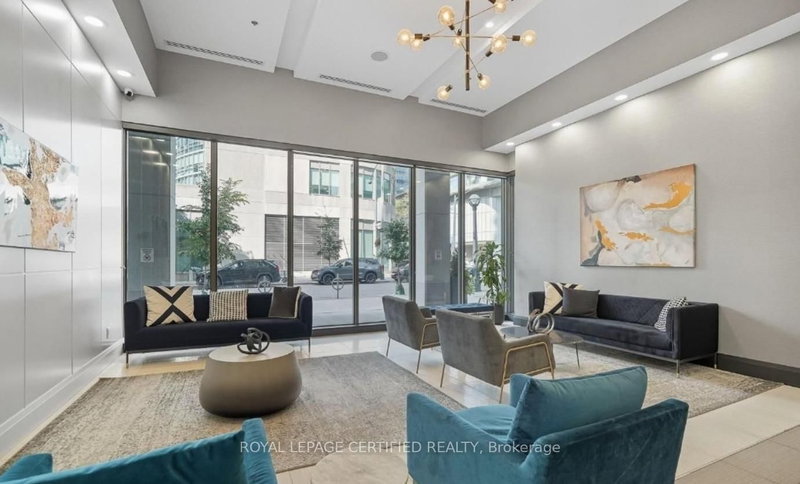 2915 - 19 Grand Trunk Cres, Toronto, M5J 3A4 | Image 2