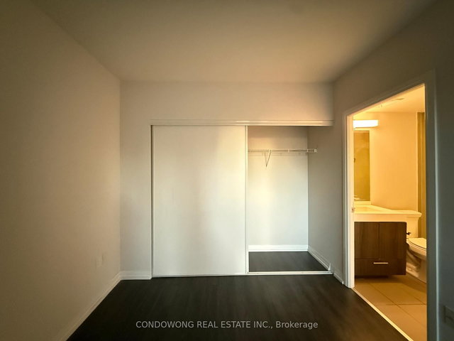 2210 - 251 Jarvis Street