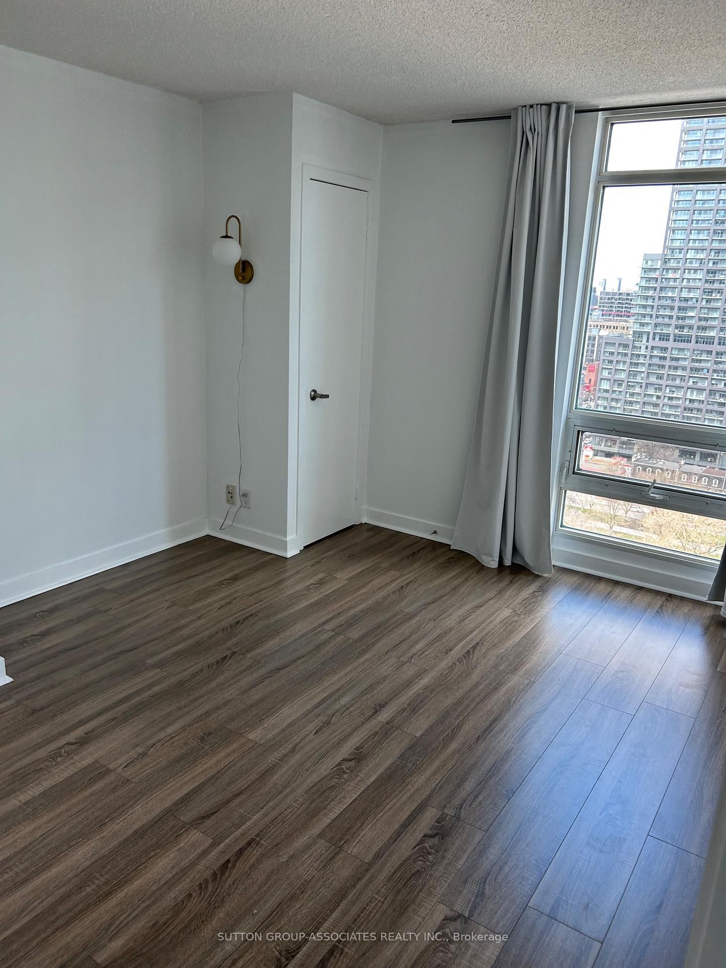 381 Front Street W, Unit 2703 - Photo 30