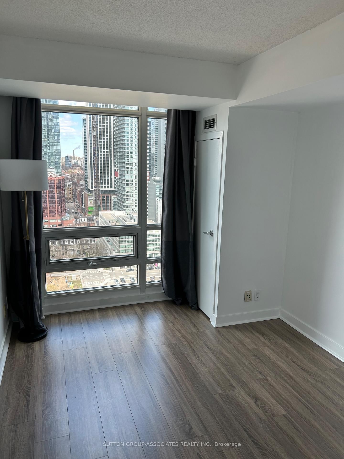 381 Front Street W, Unit 2703 - Photo 31