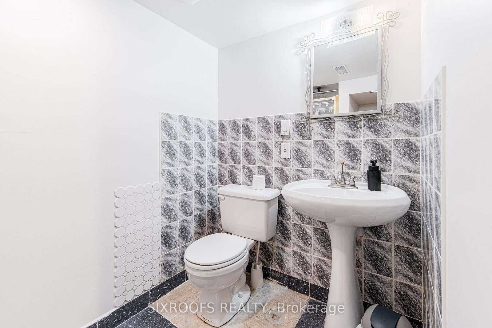 Detached House for lease at Lower-332 Homewood Avenue, Toronto, Ontario, M2R 2N8 - Newtonbrook West - MLS: C12948686