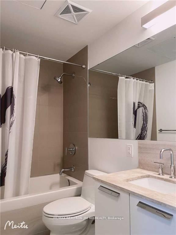 50 Charles Street E, Unit 701 - Photo 14