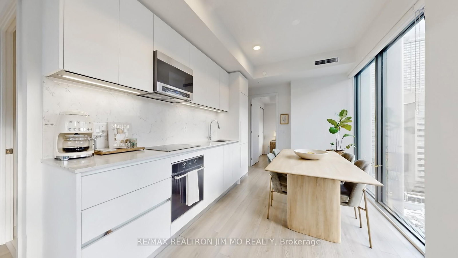 Condo for sale at 1602-8 Cumberland Street, Toronto, Ontario, M4W 0B6 - Annex - MLS: C12948756