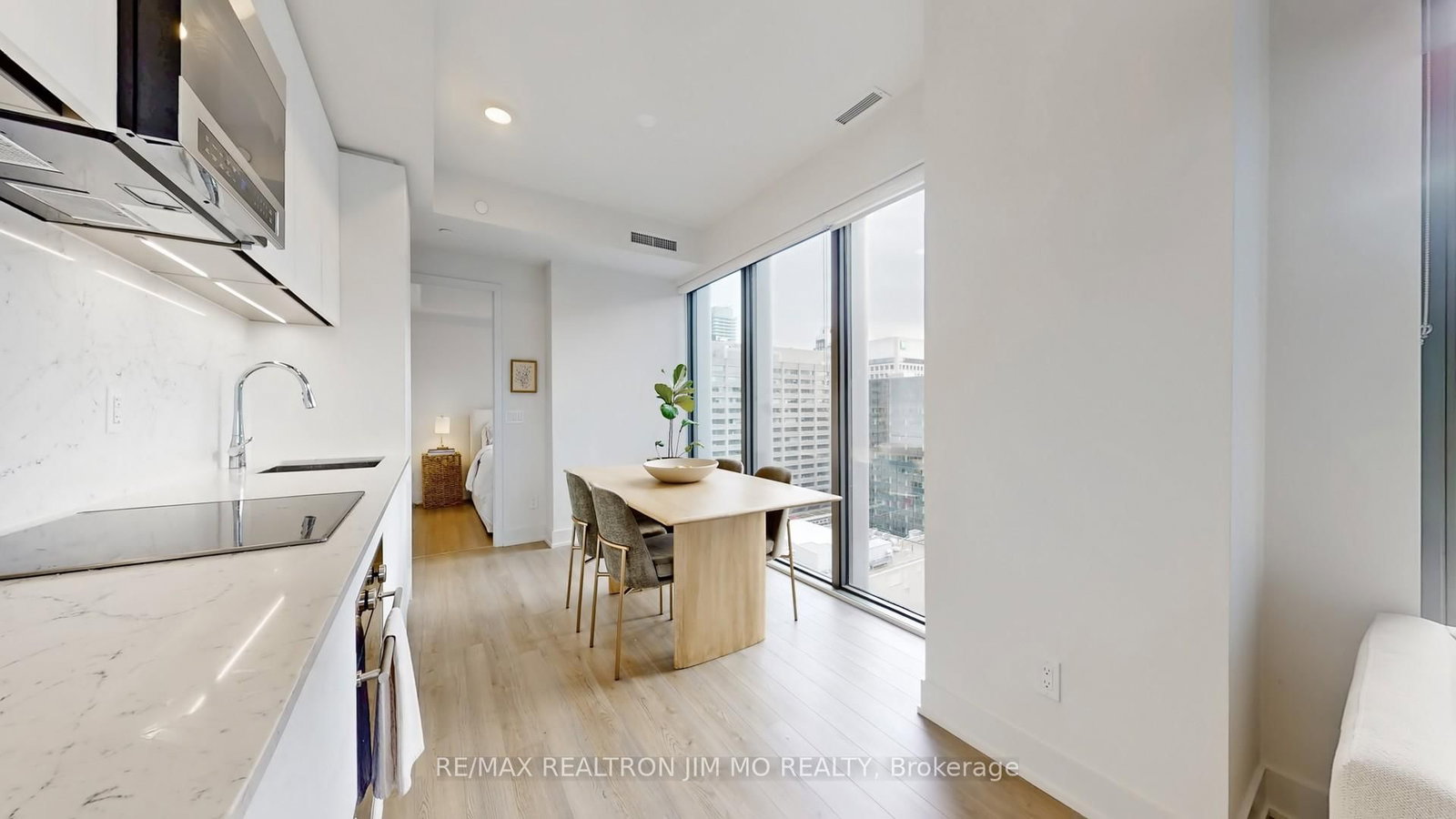 Condo for sale at 1602-8 Cumberland Street, Toronto, Ontario, M4W 0B6 - Annex - MLS: C12948756