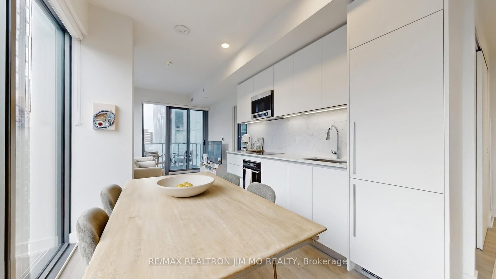 Condo for sale at 1602-8 Cumberland Street, Toronto, Ontario, M4W 0B6 - Annex - MLS: C12948756