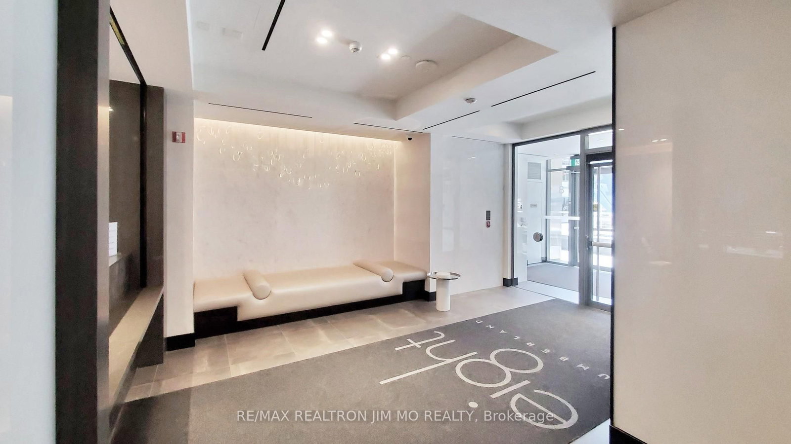 Condo for sale at 1602-8 Cumberland Street, Toronto, Ontario, M4W 0B6 - Annex - MLS: C12948756