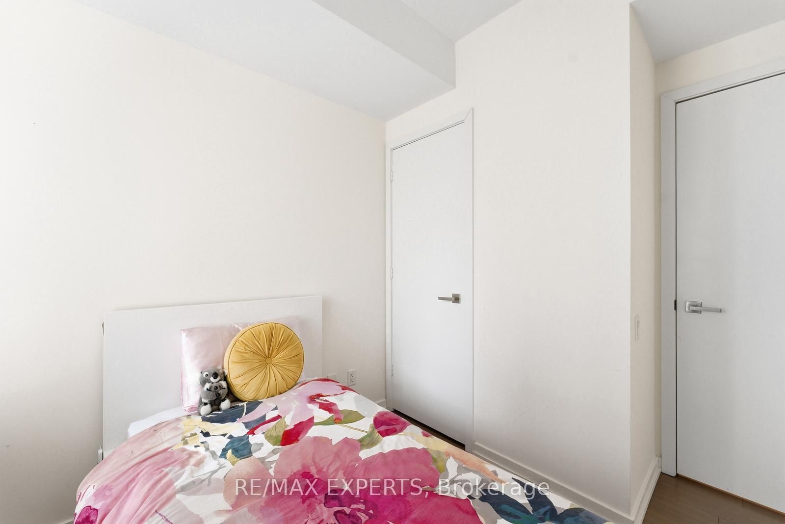 Condo for sale at 3606-101 Peter Street, Toronto, Ontario, M5V 0G6 - Waterfront Communities C1 - MLS: C12948766