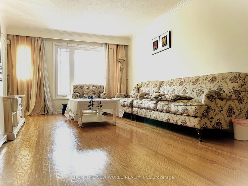 28 Greyhound Dr, Toronto, M2H 1K3 | Image 3