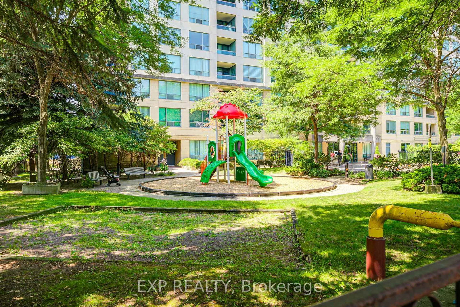Condo for sale at 605-238 Doris Avenue, Toronto, Ontario, M2N 6W1 - Willowdale East - MLS: C12948874