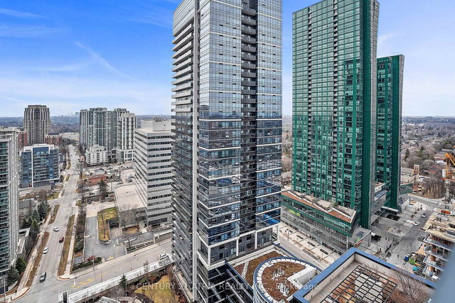 2216 - 5 Sheppard Avenue E