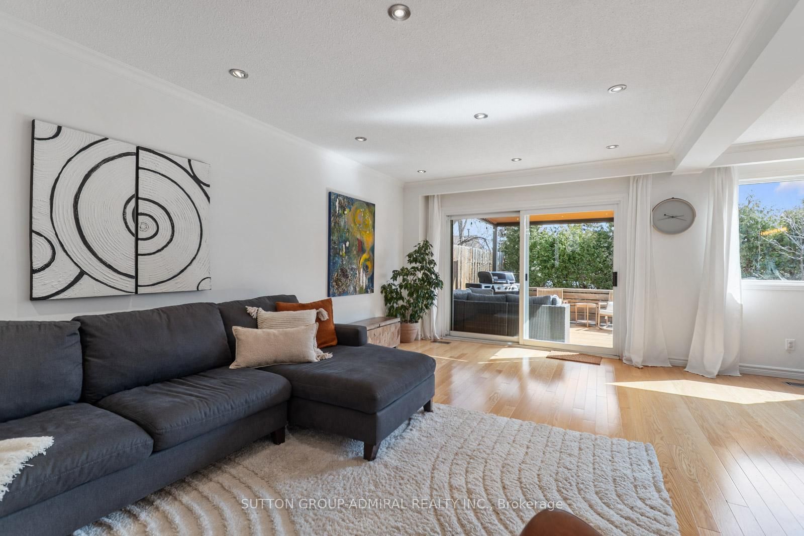 Semi-Detached House for sale at 19 Mentor Boulevard, Toronto, Ontario, M2H 2M9 - Hillcrest Village - MLS: C12949414