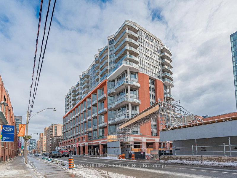 home for lease on 1410-255 Richmond Street E