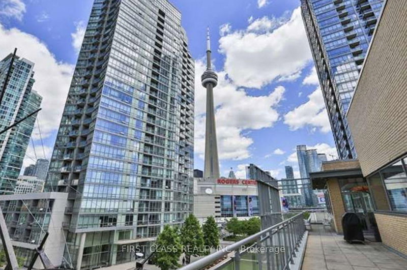 home for lease on Ph805-9 Spadina Avenue