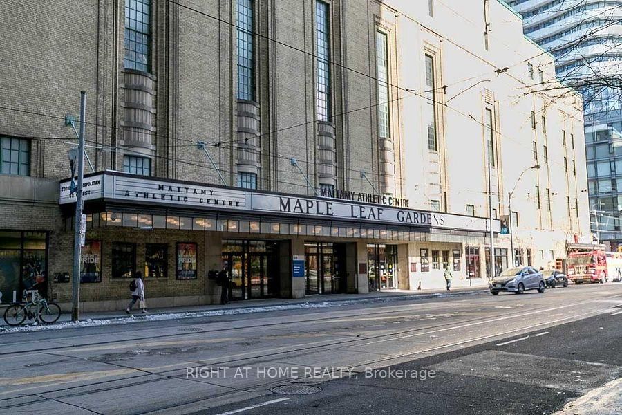 Condo for sale at PH11-45 Carlton Street, Toronto, Ontario, M5B 2H9 - Church-Yonge Corridor - MLS: C12950150