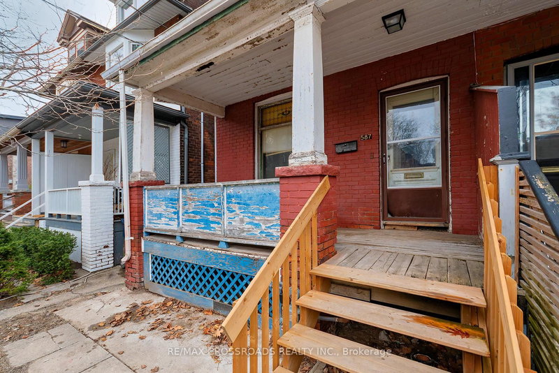 587 Palmerston Ave, Toronto, M6G 2R2 | Image 3