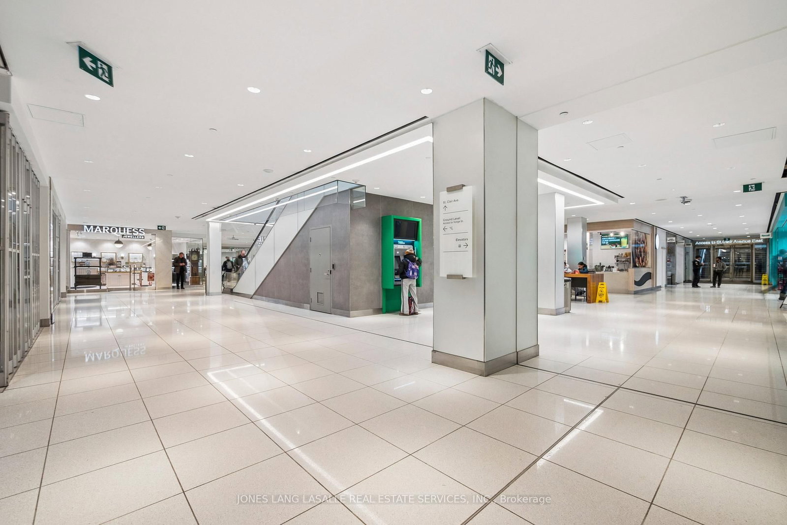 22 St Clair Avenue E, Unit 3