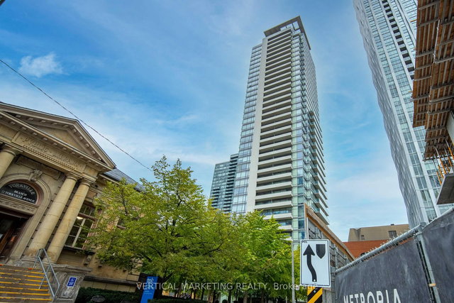 1707 - 18 Yorkville Avenue