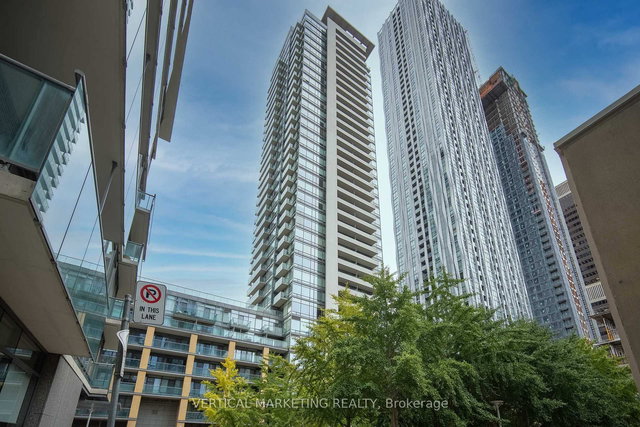 1707 - 18 Yorkville Avenue