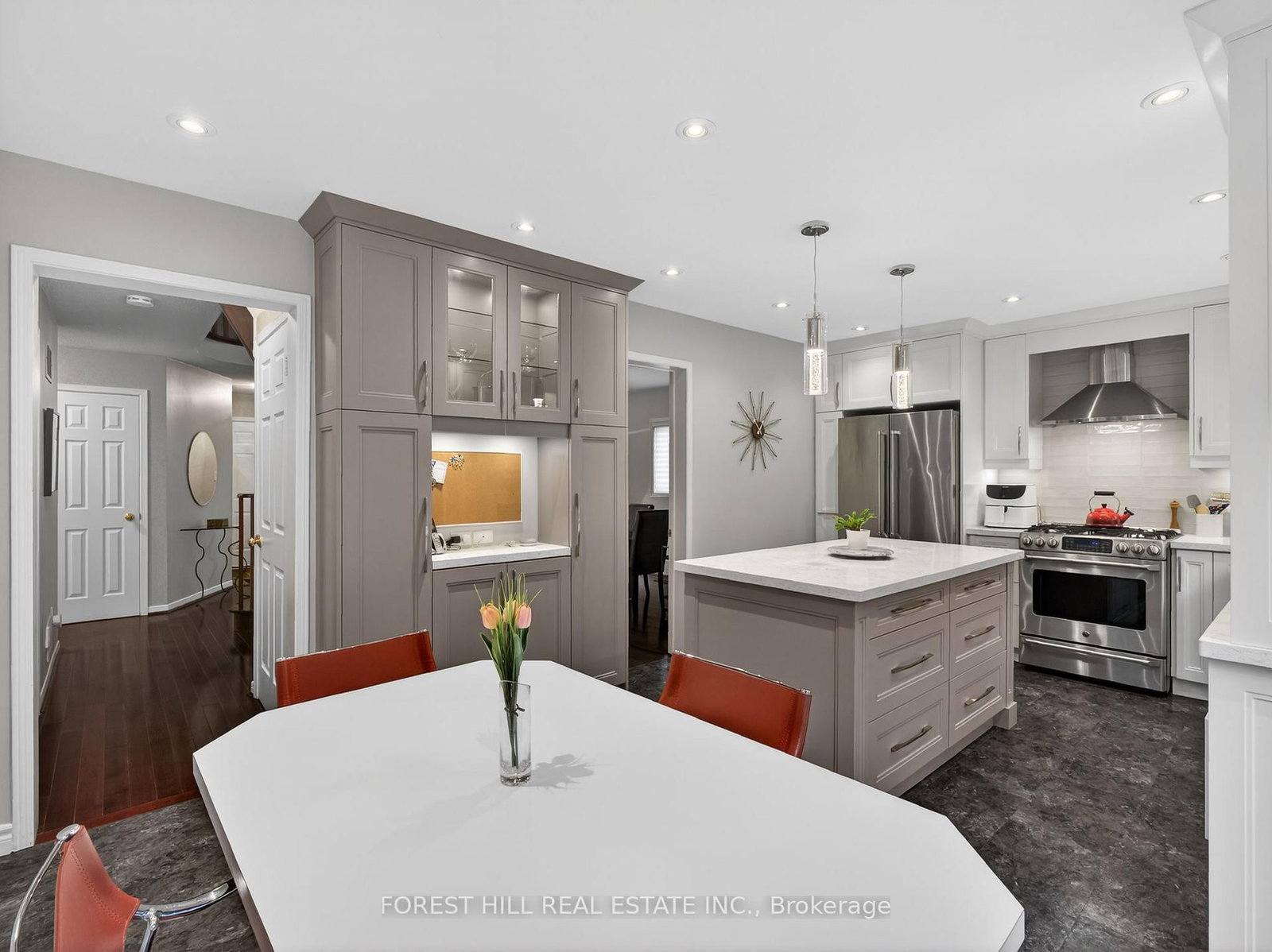 Detached House for sale at 37 Artisan Place, Toronto, Ontario, M2H 3P5 - Hillcrest Village - MLS: C12950948