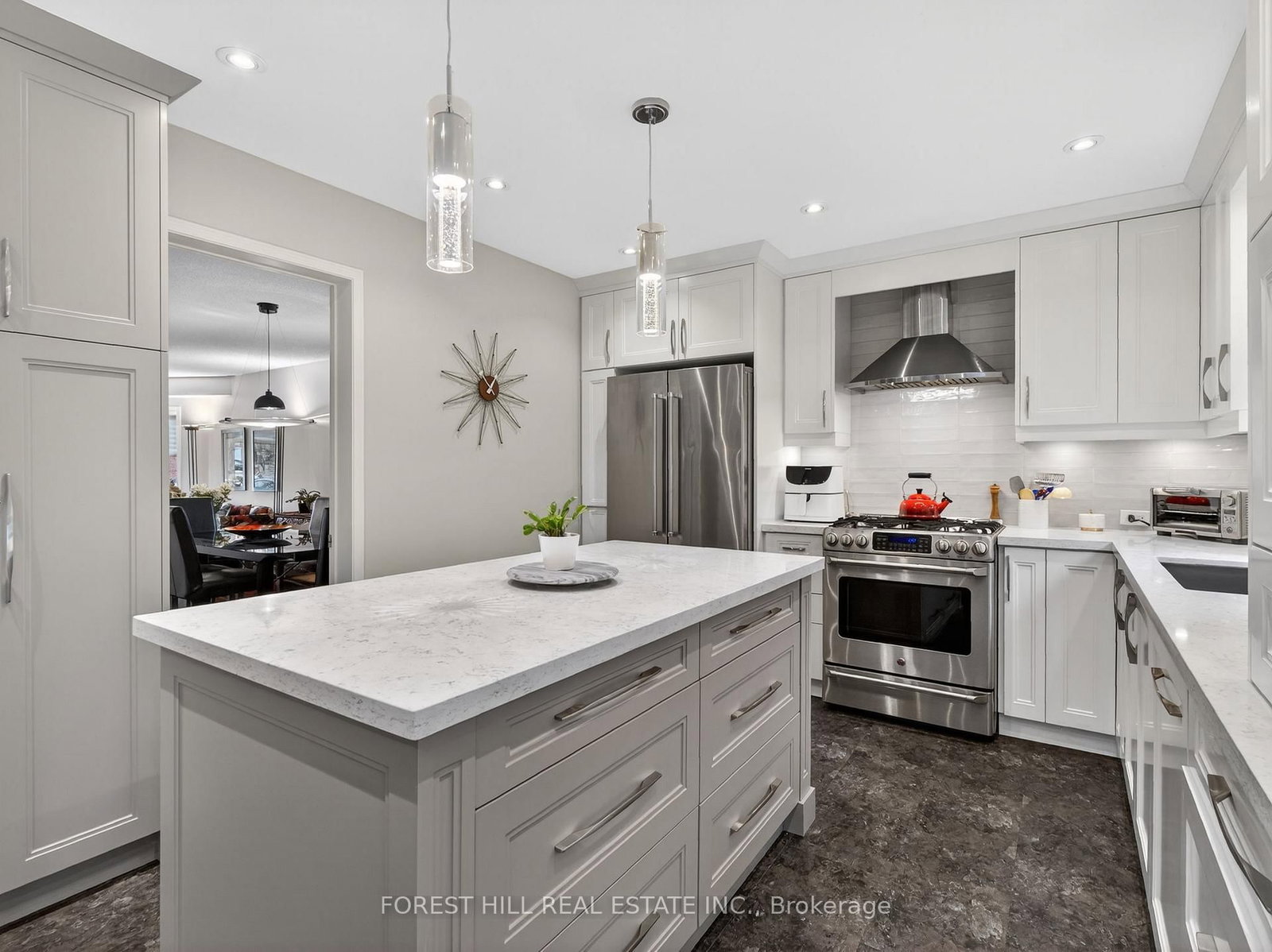 Detached House for sale at 37 Artisan Place, Toronto, Ontario, M2H 3P5 - Hillcrest Village - MLS: C12950948