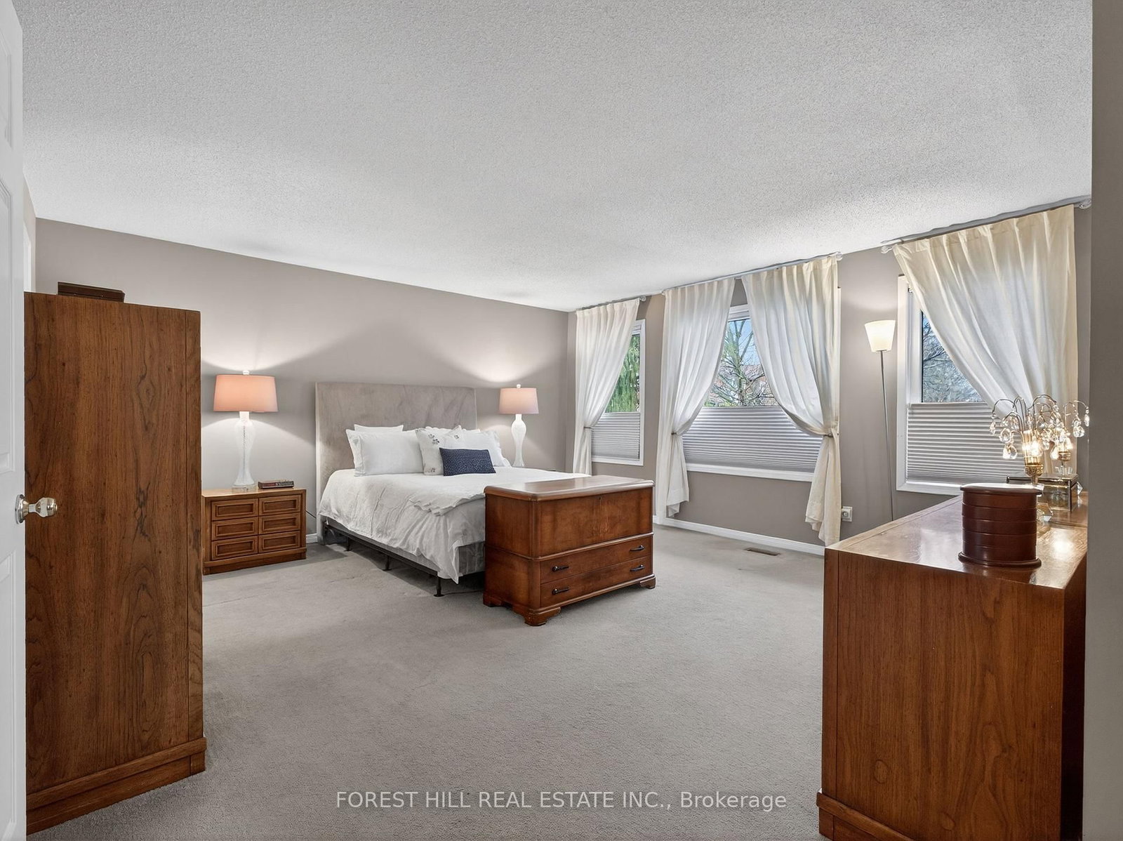 Detached House for sale at 37 Artisan Place, Toronto, Ontario, M2H 3P5 - Hillcrest Village - MLS: C12950948