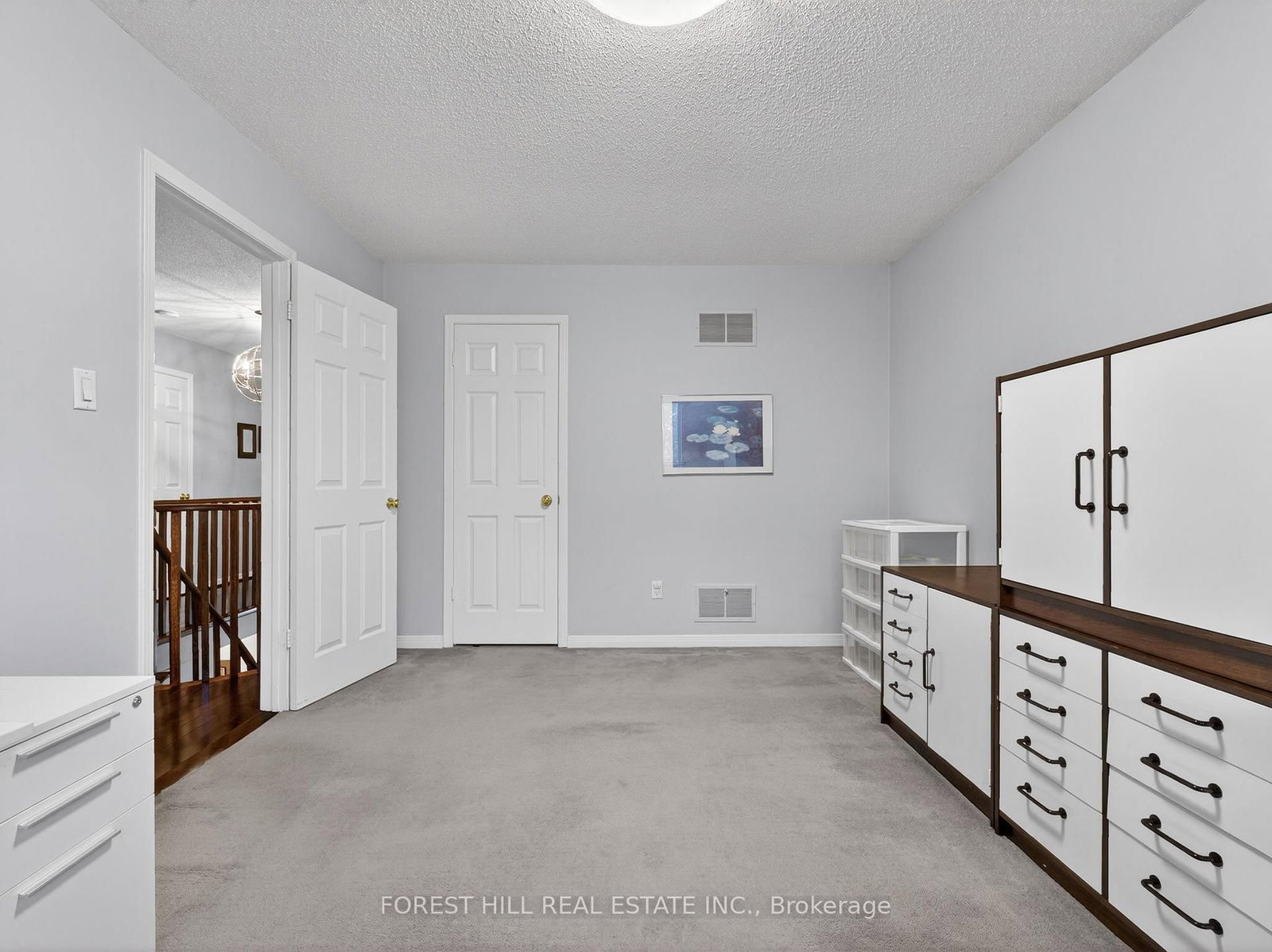 Detached House for sale at 37 Artisan Place, Toronto, Ontario, M2H 3P5 - Hillcrest Village - MLS: C12950948