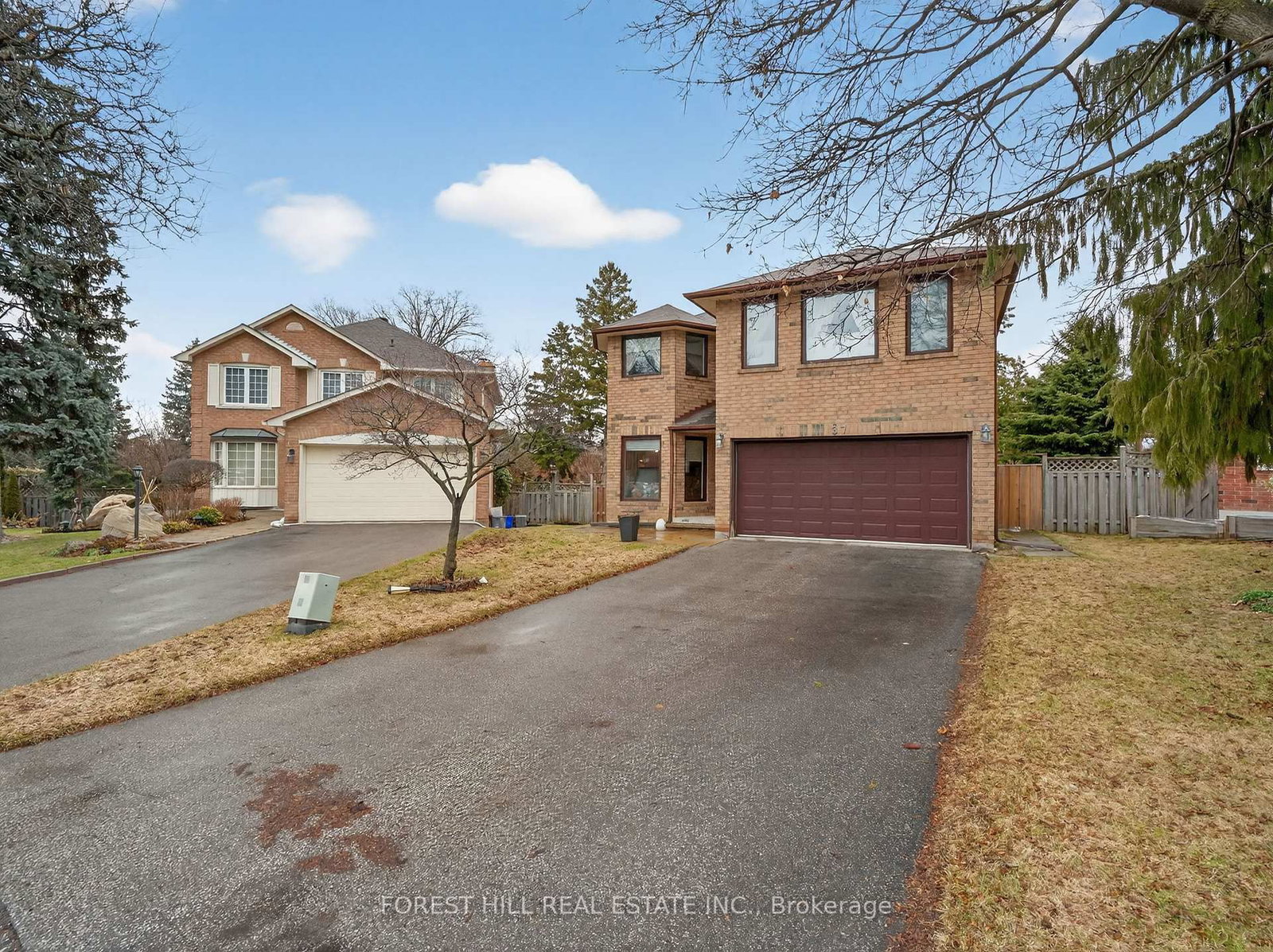 Detached House for sale at 37 Artisan Place, Toronto, Ontario, M2H 3P5 - Hillcrest Village - MLS: C12950948