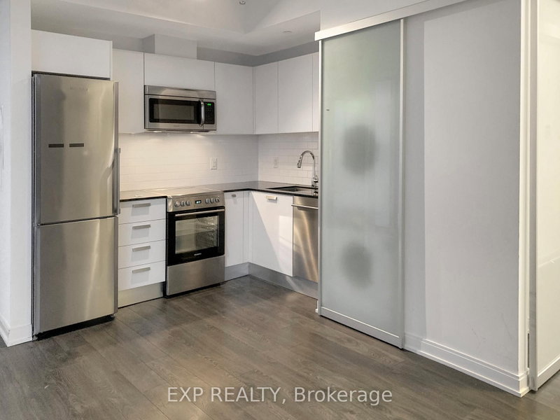 home for lease on 2710-42 Charles Street E