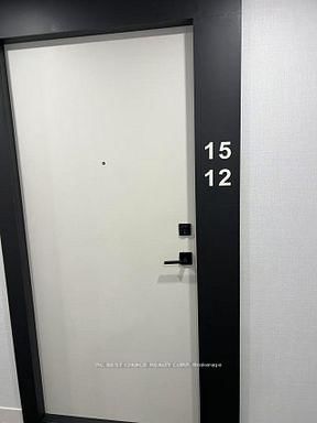 1512 - 319 Jarvis Street