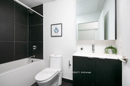 20 Edward Street, Unit 401 - Photo 15