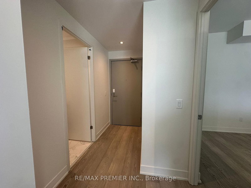 304 - 322 Dupont St, Toronto, M9R 1V9 | Image 3