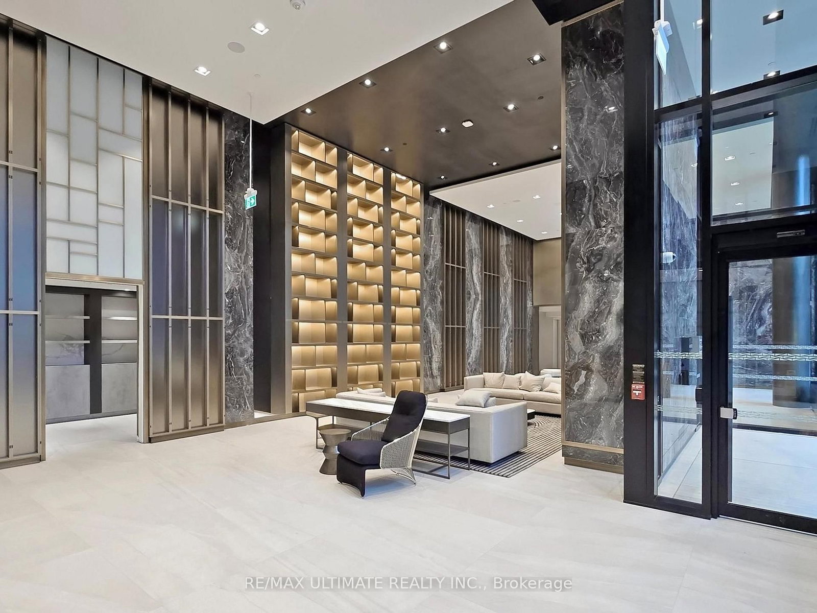 Condo for sale at 117 Broadway Avenue, Toronto, Ontario, M4P 1V3 - Mount Pleasant West - MLS: C12951722