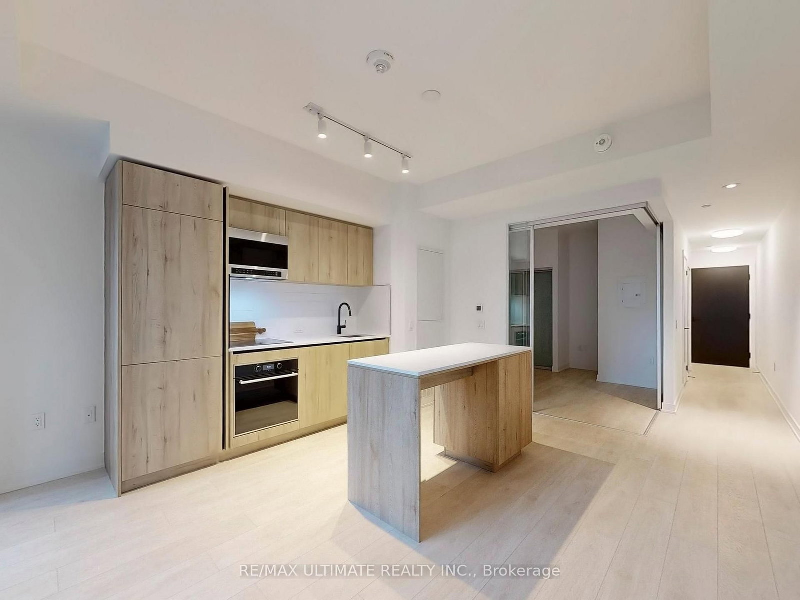 Condo for sale at 117 Broadway Avenue, Toronto, Ontario, M4P 1V3 - Mount Pleasant West - MLS: C12951722