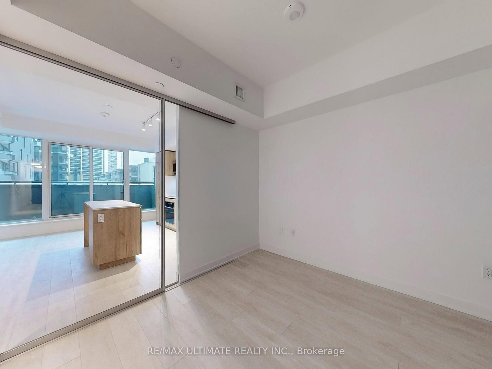Condo for sale at 117 Broadway Avenue, Toronto, Ontario, M4P 1V3 - Mount Pleasant West - MLS: C12951722