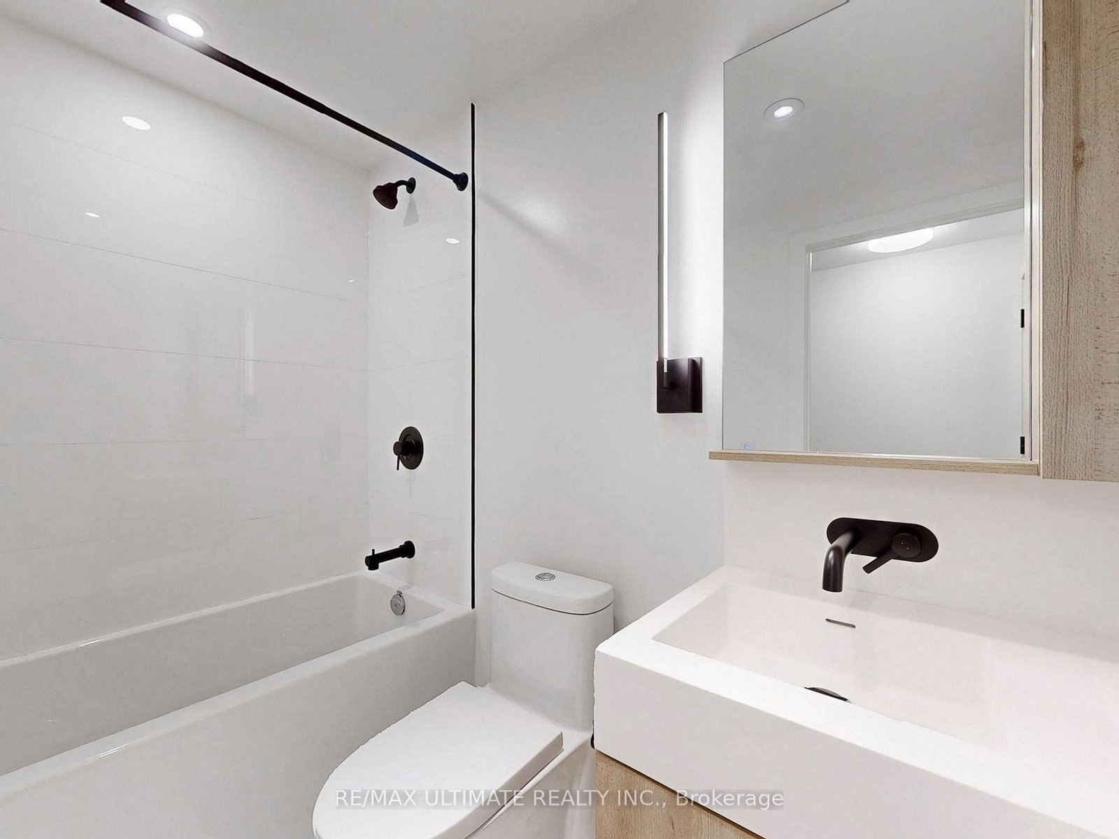 Condo for sale at 117 Broadway Avenue, Toronto, Ontario, M4P 1V3 - Mount Pleasant West - MLS: C12951722