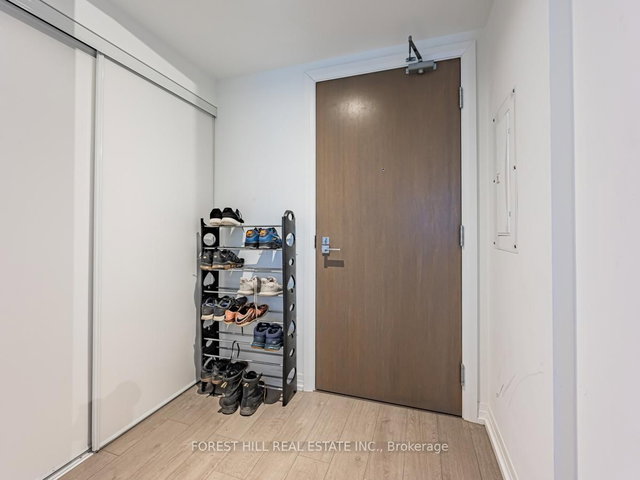 618 - 251 Jarvis Street