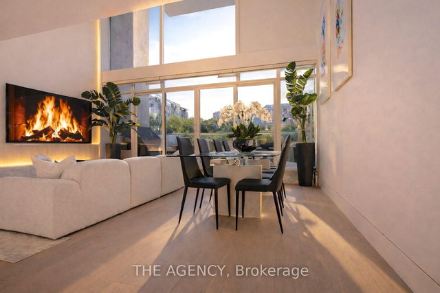 704 - 75 Portland Street