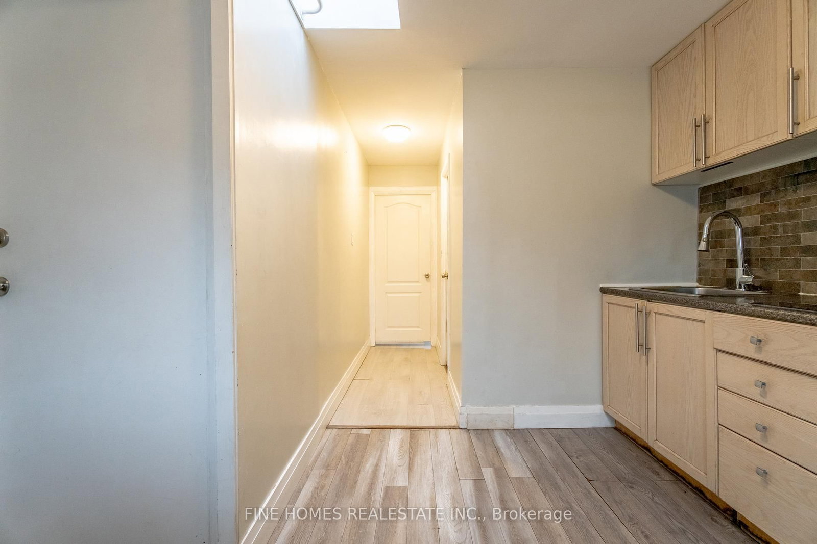Townhouse for sale at 48 Carr Street, Toronto, Ontario, M5T 1B7 - Kensington-Chinatown - MLS: C12952254
